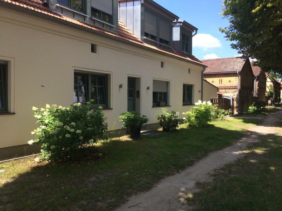 Kranichhof - Studio, Loft & Atelier Apartment *